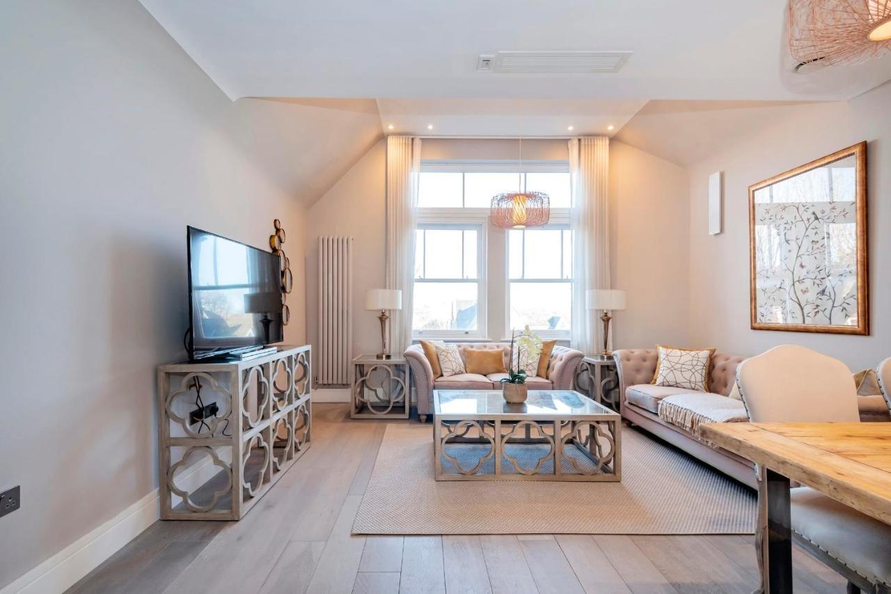 Hampstead Luxury Flat-hosted By Sweetstay Appartement